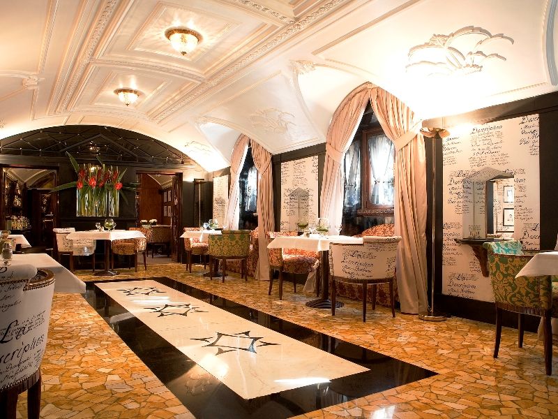 Hotel Majestic Roma Restaurant photo